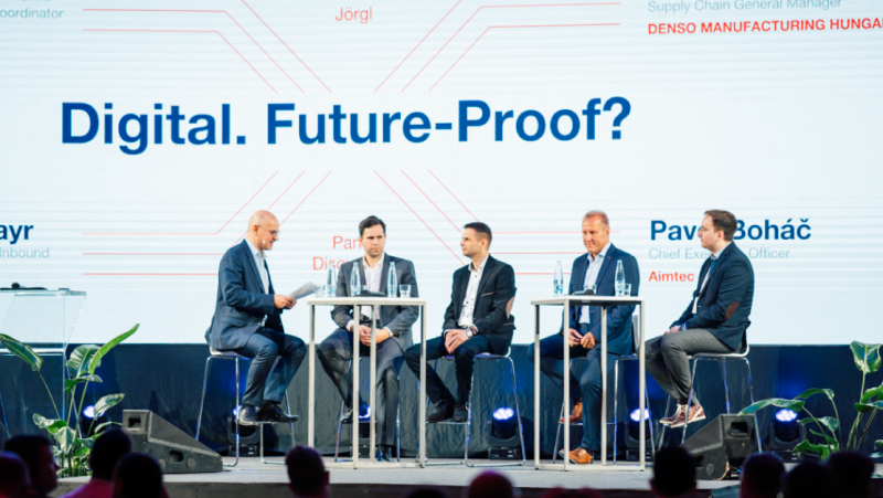 Panel Discussion on the Future of Logistics: AI, Work with Data and a Clash of Generations