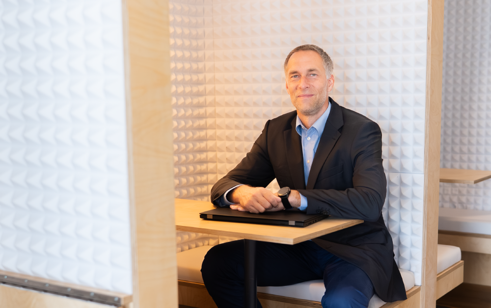 System sustainability, availability and AI – where to focus development for long‑term value